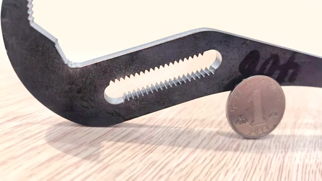 دقة على مستوى الميكرون واستقرار العملية